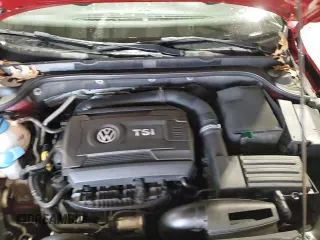 ✅ 2017 Volkswagen Jetta SEL • VIN: 3VWL17AJ0HM297772 • Lot: 91905445. Wystawiony na Copart z przebiegiem 93 345 mil. Bezpłatny archiwum sprzedaży aukcyjnych z USA i szczegółowy raport historii pojazdu na DreamBid. Zdjęcie 15.