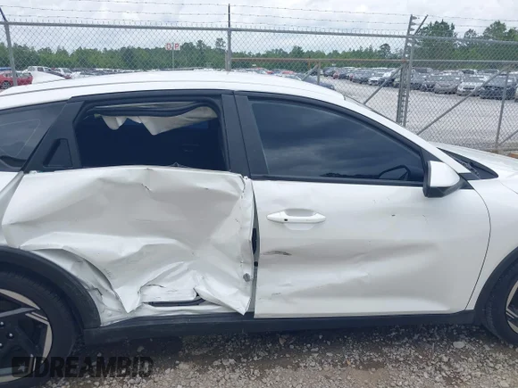 ✅ 2025 Kia K4 EX • VIN: 3KPFU4DE3SE127279 • Lot: 44935891. Wystawiony na IAAI z przebiegiem 4 562 mil. Bezpłatny archiwum sprzedaży aukcyjnych z USA i szczegółowy raport historii pojazdu na DreamBid. Zdjęcie 6.