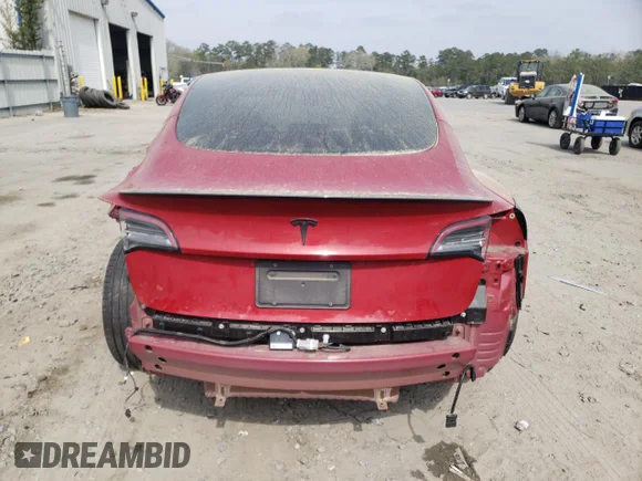 ✅ 2019 Tesla Model 3 Long Range • VIN: 5YJ3E1EB5KF193930 • Лот: 43016653. Опубліковано раніше на Copart з пробігом 25 737 миль. Безкоштовний доступ до архіву аукціонних продажів зі США та докладний звіт про історію автомобіля на DreamBid. Зображення 6.