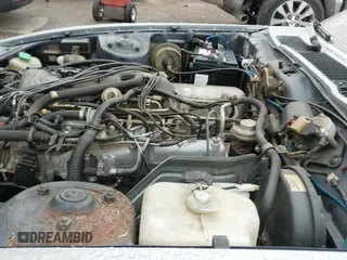 ✅ 1983 Datsun 280ZX • VIN: JN1HZ04S3DX556372 • Лот: 42437319. Опубликован ранее на IAAI с пробегом 97 048 миль. Бесплатный доступ к архиву аукционных продаж из США и подробный отчёт об истории автомобиля на DreamBid. Изображение 19.