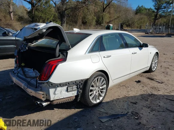 ✅ 2017 Cadillac CT6 Luxury AWD • VIN: 1G6KD5RS0HU195216 • Lot: 43940364. Wystawiony na IAAI z przebiegiem 59 025 mil. Bezpłatny archiwum sprzedaży aukcyjnych z USA i szczegółowy raport historii pojazdu na DreamBid. Zdjęcie 4.