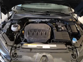 ✅ 2021 Volkswagen Arteon SEL Premium R-Line • VIN: WVWTR7AN4ME012571 • Lot: 85756544. Listed on Copart with 20,267 mi. Free auction sales archive from the USA and detailed vehicle history report at DreamBid. Image 13.