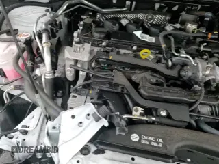 ✅ 2024 Toyota Corolla Cross XLE • VIN: 7MUDAABG2RV092744 • Lot: 52008035. Listed on Copart with 6,263 mi. Free auction sales archive from the USA and detailed vehicle history report at DreamBid. Image 15.