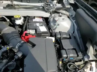 ✅ 2021 Lincoln Nautilus Reserve • VIN: 2LMPJ8K93MBL02649 • Lot: 69611105. Listed on Copart with 46,371 mi. Free auction sales archive from the USA and detailed vehicle history report at DreamBid. Image 15.