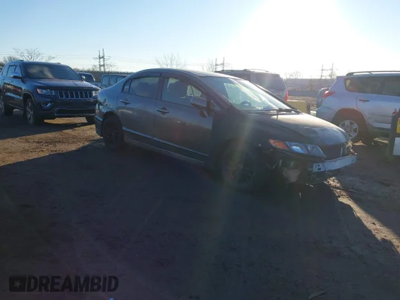 ✅ 2008 Honda Civic EX • VIN: 1HGFA15868L062932 • Lot: 44099960. Wystawiony na IAAI z przebiegiem 152 605 mil. Bezpłatny archiwum sprzedaży aukcyjnych z USA i szczegółowy raport historii pojazdu na DreamBid. Zdjęcie 1.