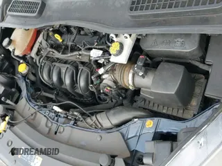 ✅ 2018 Ford Escape S • VIN: 1FMCU0F73JUA35157 • Lot: 43459688. Wystawiony na IAAI z przebiegiem 52 053 mil. Bezpłatny archiwum sprzedaży aukcyjnych z USA i szczegółowy raport historii pojazdu na DreamBid. Zdjęcie 19.