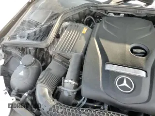 ✅ 2018 Mercedes-Benz C 300 • VIN: WDDWF4KB3JR359635 • Lot: 59393945. Wystawiony na Copart z przebiegiem 37 400 mil. Bezpłatny archiwum sprzedaży aukcyjnych z USA i szczegółowy raport historii pojazdu na DreamBid. Zdjęcie 13.