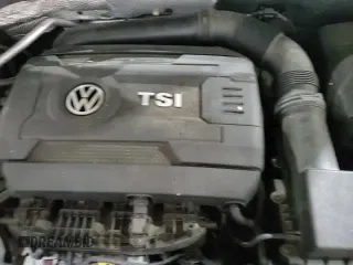 ✅ 2017 Volkswagen Beetle Fleet • VIN: 3VWF17AT2HM610545 • Lot: 91686135. Listed on Copart with 49,197 mi. Free auction sales archive from the USA and detailed vehicle history report at DreamBid. Image 13.