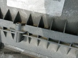 ✅ 2018 Chevrolet Express Cargo • VIN: 1GCWGAFP9J1287902 • Lot: 42993028. Listed on IAAI with 138,083 mi. Free auction sales archive from the USA and detailed vehicle history report at DreamBid. Image 20.