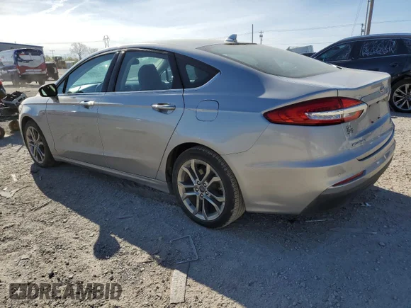✅ 2020 Ford Fusion SEL • VIN: 3FA6P0CD4LR204699 • Лот: 47604463. Опубликован ранее на Copart с пробегом 61 165 миль. Бесплатный доступ к архиву аукционных продаж из США и подробный отчёт об истории автомобиля на DreamBid. Изображение 2.