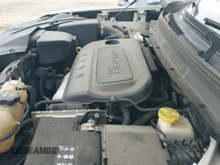 ✅ 2019 Jeep Cherokee Latitude Plus • VIN: 1C4PJMLB8KD292170 • Lot: 41800952. Listed on IAAI with 67,277 mi. Free auction sales archive from the USA and detailed vehicle history report at DreamBid. Image 19.