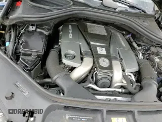 ✅ 2018 Mercedes-Benz GLE 63 S AMG • VIN: 4JGDA7FB0JB055078 • Lot: 80356885. Wystawiony na Copart z przebiegiem 99 730 mil. Bezpłatny archiwum sprzedaży aukcyjnych z USA i szczegółowy raport historii pojazdu na DreamBid. Zdjęcie 13.