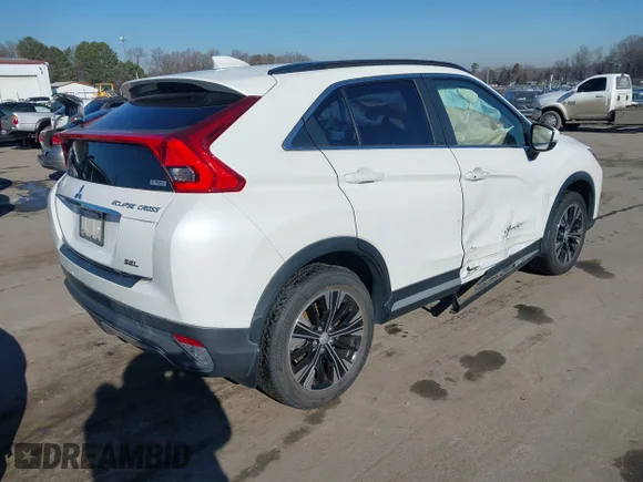 ✅ 2019 Mitsubishi Eclipse Cross SE • VIN: JA4AT5AA5KZ048991 • Lot: 44335203. Wystawiony na IAAI z przebiegiem 29 548 mil. Bezpłatny archiwum sprzedaży aukcyjnych z USA i szczegółowy raport historii pojazdu na DreamBid. Zdjęcie 4.