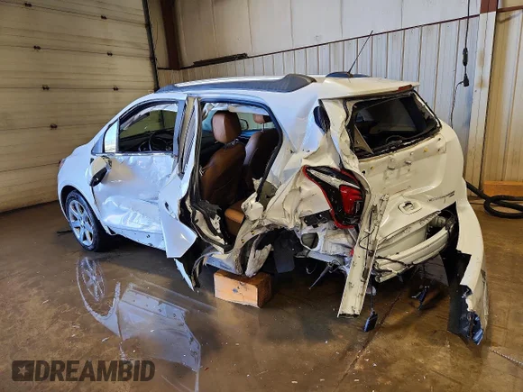 ✅ 2018 Buick Encore Essence • VIN: KL4CJGSB7JB627442 • Лот: 49554326. Опубліковано раніше на Copart з пробігом Не вказано. Безкоштовний доступ до архіву аукціонних продажів зі США та докладний звіт про історію автомобіля на DreamBid. Зображення 2.