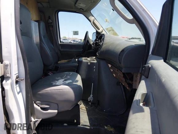 ✅ 2006 Ford Econoline Cargo • VIN: 1FTSE34L76HA94470 • Лот: 44900062. Опубликован ранее на IAAI с пробегом 106 439 миль. Бесплатный доступ к архиву аукционных продаж из США и подробный отчёт об истории автомобиля на DreamBid. Изображение 5.