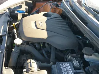 ✅ 2013 Hyundai Veloster w/Gray Int • VIN: KMHTC6AD3DU126193 • Lot: 41251982. Wystawiony na IAAI z przebiegiem 119 066 mil. Bezpłatny archiwum sprzedaży aukcyjnych z USA i szczegółowy raport historii pojazdu na DreamBid. Zdjęcie 19.