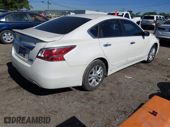 ✅ 2014 Nissan Altima SV • VIN: 1N4AL3AP3EC903845 • Lot: 45058870. Wystawiony na IAAI z przebiegiem 242 431 mil. Bezpłatny archiwum sprzedaży aukcyjnych z USA i szczegółowy raport historii pojazdu na DreamBid. Zdjęcie 4.
