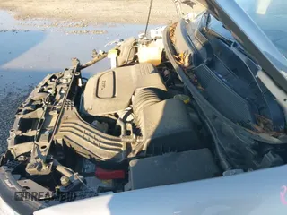 ✅ 2021 Chrysler Pacifica Touring L • VIN: 2C4RC1BG0MR589562 • Lot: 43413993. Wystawiony na IAAI z przebiegiem 37 674 mil. Bezpłatny archiwum sprzedaży aukcyjnych z USA i szczegółowy raport historii pojazdu na DreamBid. Zdjęcie 19.