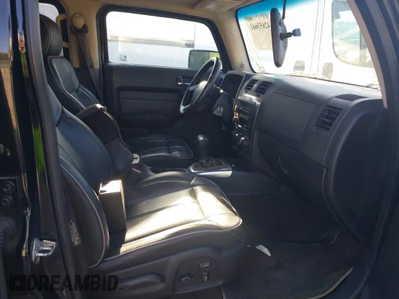 ✅ 2006 Hummer H3 • VIN: 5GTDN136768317379 • Лот: 42653661. Опубліковано раніше на IAAI з пробігом 227 147 миль. Безкоштовний доступ до архіву аукціонних продажів зі США та докладний звіт про історію автомобіля на DreamBid. Зображення 5.