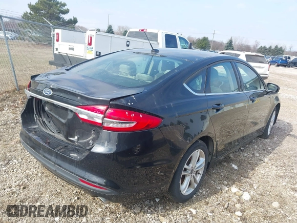 ✅ 2018 Ford Fusion S • VIN: 3FA6P0UU3JR273668 • Lot: 44529610. Wystawiony na IAAI z przebiegiem Nie podano. Bezpłatny archiwum sprzedaży aukcyjnych z USA i szczegółowy raport historii pojazdu na DreamBid. Zdjęcie 4.