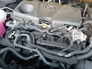 ✅ 2023 Toyota Highlander Hybrid XLE • VIN: 5TDKBRCH4PS569241 • Lot: 86660225. Wystawiony na Copart z przebiegiem 64 557 mil. Bezpłatny archiwum sprzedaży aukcyjnych z USA i szczegółowy raport historii pojazdu na DreamBid. Zdjęcie 14.