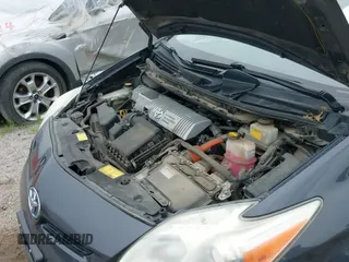 ✅ 2013 Toyota Prius One • VIN: JTDKN3DU3D1699195 • Lot: 42865927. Wystawiony na IAAI z przebiegiem 225 855 mil. Bezpłatny archiwum sprzedaży aukcyjnych z USA i szczegółowy raport historii pojazdu na DreamBid. Zdjęcie 19.