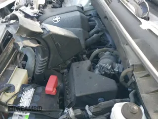 ✅ 2019 Toyota Highlander Limited • VIN: 5TDDZRFH8KS968209 • Lot: 42141556. Listed on IAAI with 77,052 mi. Free auction sales archive from the USA and detailed vehicle history report at DreamBid. Image 21.