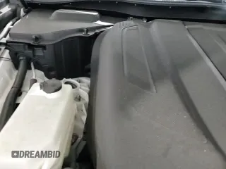 ✅ 2024 Mazda CX-90 Preferred • VIN: JM3KKBHD4R1170141 • Lot: 84245225. Wystawiony na Copart z przebiegiem 20 332 mil. Bezpłatny archiwum sprzedaży aukcyjnych z USA i szczegółowy raport historii pojazdu na DreamBid. Zdjęcie 15.