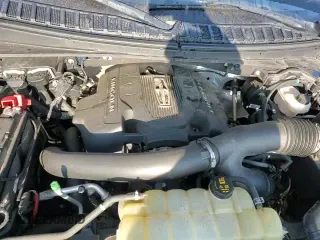 ✅ 2019 Lincoln Navigator Reserve • VIN: 5LMJJ2LT6KEL06749 • Lot: 71388395. Listed on Copart with 93,962 mi. Free auction sales archive from the USA and detailed vehicle history report at DreamBid. Image 14.