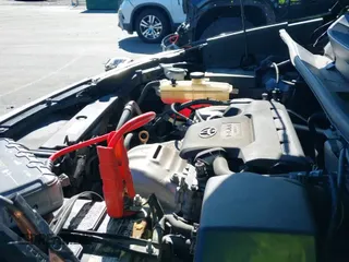 ✅ 2017 Toyota RAV4 LE • VIN: 2T3ZFREV2HW341549 • Лот: 43663319. Опубликован ранее на IAAI с пробегом 146 111 миль. Бесплатный доступ к архиву аукционных продаж из США и подробный отчёт об истории автомобиля на DreamBid. Изображение 18.