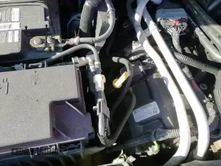 ✅ 2018 Jeep Wrangler Unlimited Sport • VIN: 1C4BJWDG8JL802070 • Лот: 91844465. Опубликован ранее на Copart с пробегом 125 711 миль. Бесплатный доступ к архиву аукционных продаж из США и подробный отчёт об истории автомобиля на DreamBid. Изображение 13.