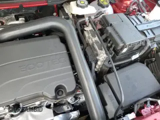 2024 Chevrolet Equinox Premier с VIN 3GNAXNEG4RL199564, выставлен на аукционе Copart как лот 65734925 с пробегом 732 миль миль и Списание • Salvage title. История ставок и продаж доступна на DreamBid. Изображение 15.