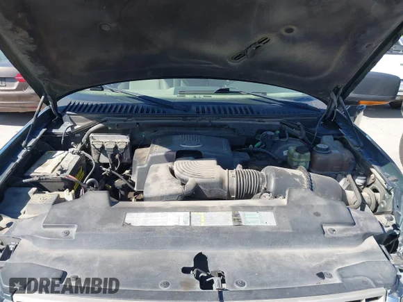 ✅ 2003 Ford Expedition Eddie Bauer • VIN: 1FMFU17L33LA53665 • Лот: 44650887. Опубліковано раніше на IAAI з пробігом 237 798 миль. Безкоштовний доступ до архіву аукціонних продажів зі США та докладний звіт про історію автомобіля на DreamBid. Зображення 10.