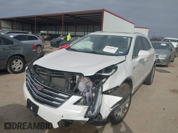 ✅ 2019 Cadillac XT5 Premium Luxury FWD • VIN: 1GYKNERS0KZ143504 • Lot: 43980866. Wystawiony na IAAI z przebiegiem 134 024 mil. Bezpłatny archiwum sprzedaży aukcyjnych z USA i szczegółowy raport historii pojazdu na DreamBid. Zdjęcie 2.