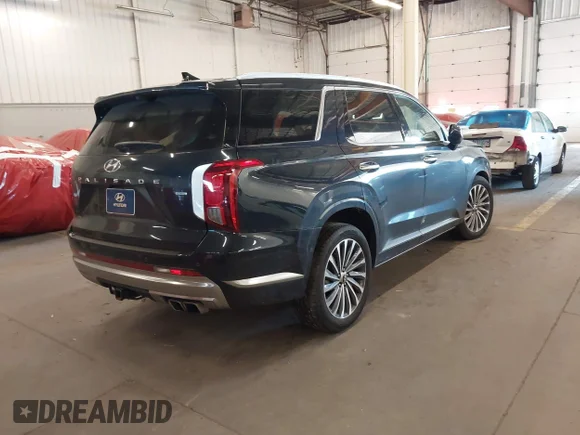 ✅ 2024 Hyundai Palisade Calligraphy • VIN: KM8R7DGE2RU731302 • Лот: 45273899. Опубліковано раніше на IAAI з пробігом 13 722 миль. Безкоштовний доступ до архіву аукціонних продажів зі США та докладний звіт про історію автомобіля на DreamBid. Зображення 4.
