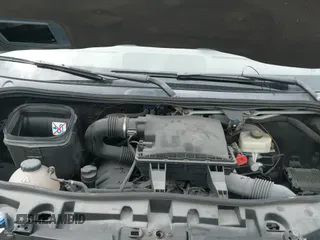 ✅ 2019 Mercedes-Benz Sprinter Cargo • VIN: WD4PF0CDXKP031803 • Lot: 42644925. Wystawiony na IAAI z przebiegiem 52 196 mil. Bezpłatny archiwum sprzedaży aukcyjnych z USA i szczegółowy raport historii pojazdu na DreamBid. Zdjęcie 18.