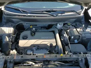 ✅ 2022 GMC Terrain SLE • VIN: 3GKALTEVXNL175663 • Lot: 91458305. Listed on Copart with 35,248 mi. Free auction sales archive from the USA and detailed vehicle history report at DreamBid. Image 17.