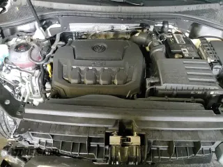 ✅ 2022 Volkswagen Tiguan SE • VIN: 3VV2B7AX1NM136960 • Lot: 90089645. Wystawiony na Copart z przebiegiem 25 793 mil. Bezpłatny archiwum sprzedaży aukcyjnych z USA i szczegółowy raport historii pojazdu na DreamBid. Zdjęcie 15.