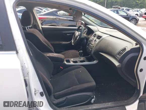 ✅ 2013 Nissan Altima S • VIN: 1N4AL3AP1DC214255 • Lot: 45207639. Wystawiony na IAAI z przebiegiem 188 049 mil. Bezpłatny archiwum sprzedaży aukcyjnych z USA i szczegółowy raport historii pojazdu na DreamBid. Zdjęcie 5.