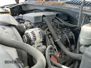 2000 Chevrolet Silverado 2500 LT с VIN 1GCGK29U0YE331086, выставлен на аукционе IAAI как лот 41973282 с пробегом 137 999 миль миль и . История ставок и продаж доступна на DreamBid. Изображение 19.