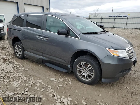 ✅ 2011 Honda Odyssey EX-L • VIN: 5FNRL5H63BB083786 • Лот: 81496454. Опубліковано раніше на Copart з пробігом 140 648 миль. Безкоштовний доступ до архіву аукціонних продажів зі США та докладний звіт про історію автомобіля на DreamBid. Зображення 4.