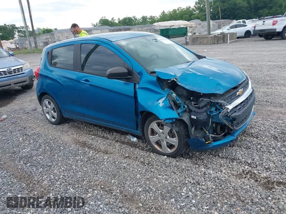 ✅ 2019 Chevrolet Spark LS • VIN: KL8CB6SA7KC738338 • Lot: 42512068. Wystawiony na IAAI z przebiegiem 214 526 mil. Bezpłatny archiwum sprzedaży aukcyjnych z USA i szczegółowy raport historii pojazdu na DreamBid. Zdjęcie 1.