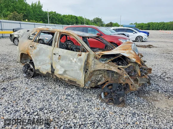 ✅ 2021 Toyota RAV4 XLE • VIN: 2T3P1RFV8MW207773 • Lot: 51997516. Wystawiony na Copart z przebiegiem Nie podano. Bezpłatny archiwum sprzedaży aukcyjnych z USA i szczegółowy raport historii pojazdu na DreamBid. Zdjęcie 4.