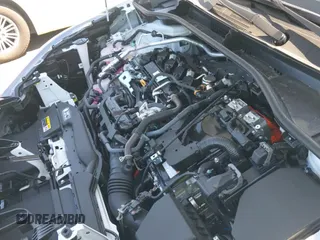 ✅ 2025 Toyota Corolla Cross Hybrid S • VIN: 7MUFBABG6SV071620 • Lot: 42923435. Listed on IAAI with 1,128 mi. Free auction sales archive from the USA and detailed vehicle history report at DreamBid. Image 19.