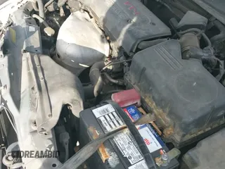 ✅ 2005 Toyota Camry SE • VIN: 4T1BE32K55U100083 • Lot: 43649829. Wystawiony na IAAI z przebiegiem 328 836 mil. Bezpłatny archiwum sprzedaży aukcyjnych z USA i szczegółowy raport historii pojazdu na DreamBid. Zdjęcie 14.