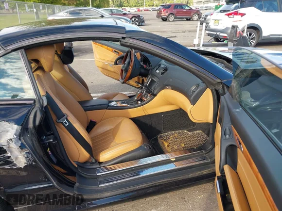 ✅ 2012 Mercedes-Benz SL 550 • VIN: WDBSK7BA8CF169247 • Лот: 43302235. Опубликован ранее на IAAI с пробегом 69 072 миль. Бесплатный доступ к архиву аукционных продаж из США и подробный отчёт об истории автомобиля на DreamBid. Изображение 5.
