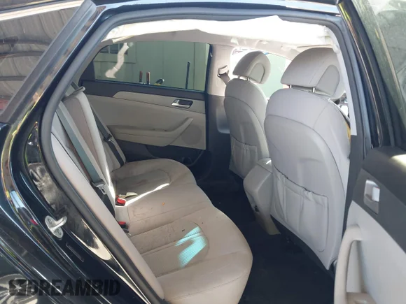 ✅ 2015 Hyundai Sonata SE • VIN: 5NPE24AF6FH123503 • Lot: 43962569. Wystawiony na IAAI z przebiegiem 133 492 mil. Bezpłatny archiwum sprzedaży aukcyjnych z USA i szczegółowy raport historii pojazdu na DreamBid. Zdjęcie 8.