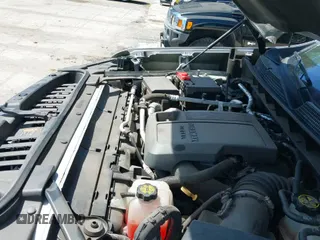 ✅ 2020 Chevrolet Silverado 1500 RST • VIN: 3GCUYEET9LG230839 • Lot: 42949586. Wystawiony na IAAI z przebiegiem 61 537 mil. Bezpłatny archiwum sprzedaży aukcyjnych z USA i szczegółowy raport historii pojazdu na DreamBid. Zdjęcie 19.