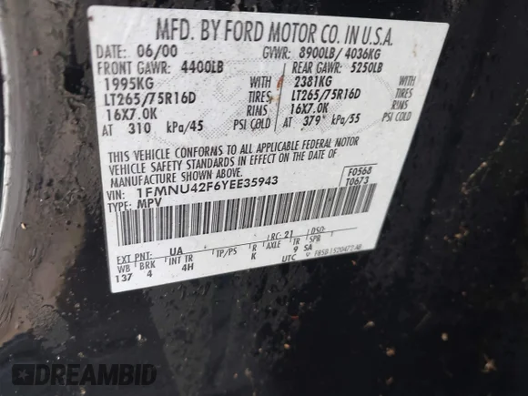 ✅ 2000 Ford Excursion Limited • VIN: 1FMNU42F6YEE35943 • Lot: 42165880. Wystawiony na IAAI z przebiegiem 189 498 mil. Bezpłatny archiwum sprzedaży aukcyjnych z USA i szczegółowy raport historii pojazdu na DreamBid. Zdjęcie 9.
