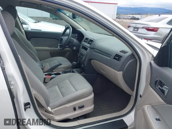 ✅ 2012 Ford Fusion SEL • VIN: 3FAHP0CG9CR441515 • Лот: 44843499. Опубліковано раніше на IAAI з пробігом 193 973 миль. Безкоштовний доступ до архіву аукціонних продажів зі США та докладний звіт про історію автомобіля на DreamBid. Зображення 5.